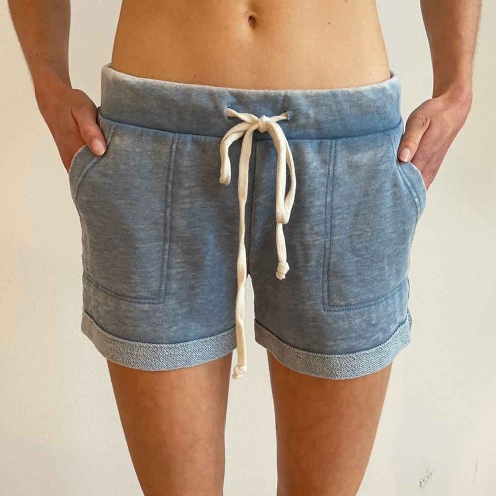Cotton blue shorts M